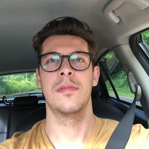 Meet your Posher, Evan